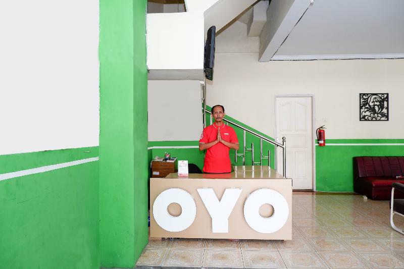 Oyo 338 Guest House Omah Manahan Syariah Solo Exteriér fotografie