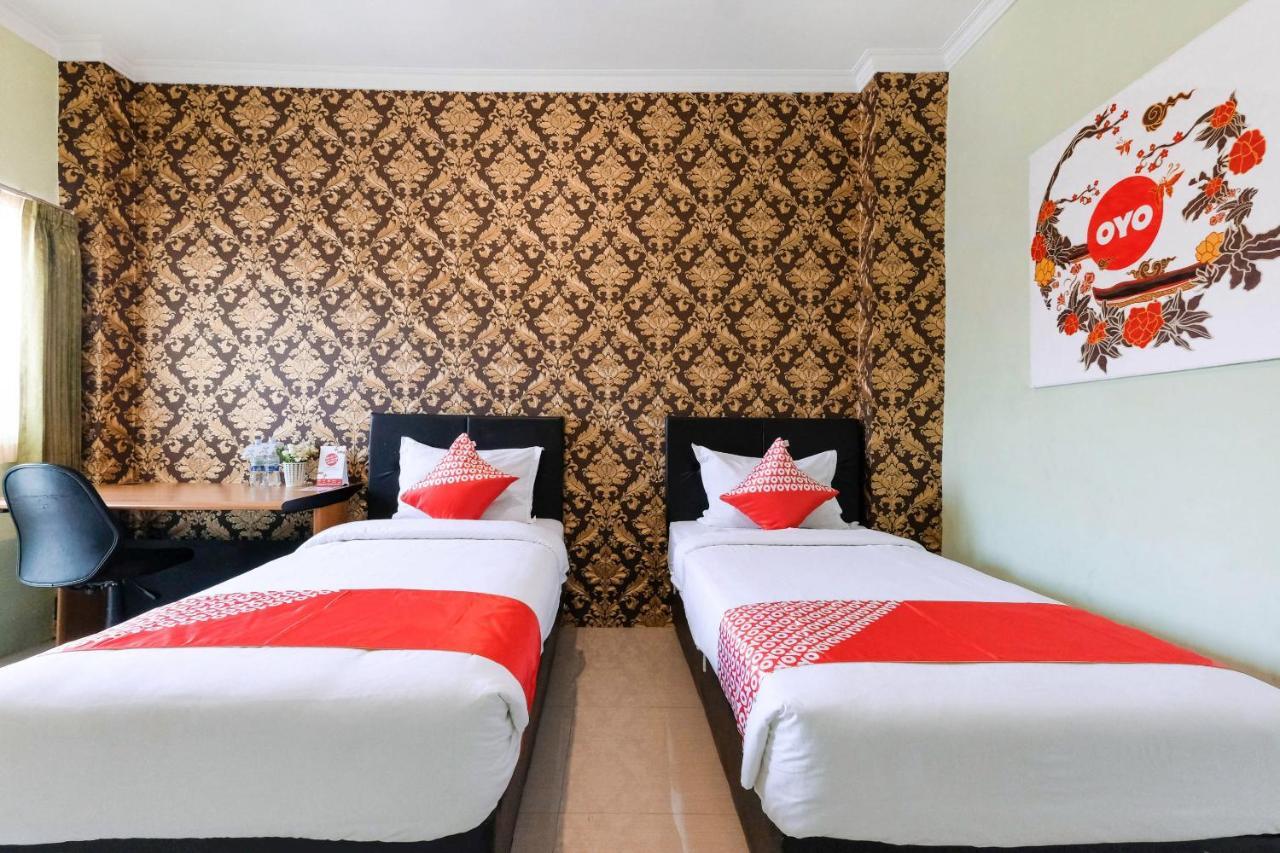Oyo 338 Guest House Omah Manahan Syariah Solo Exteriér fotografie